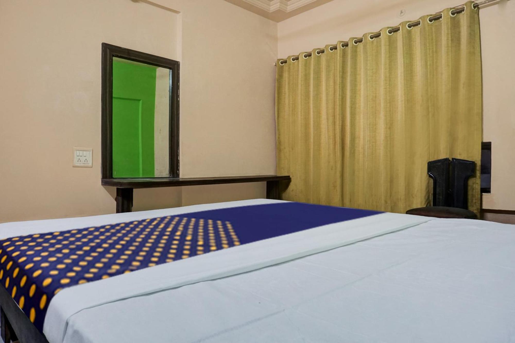 Hotel O Akash Lodge Lātūr المظهر الخارجي الصورة