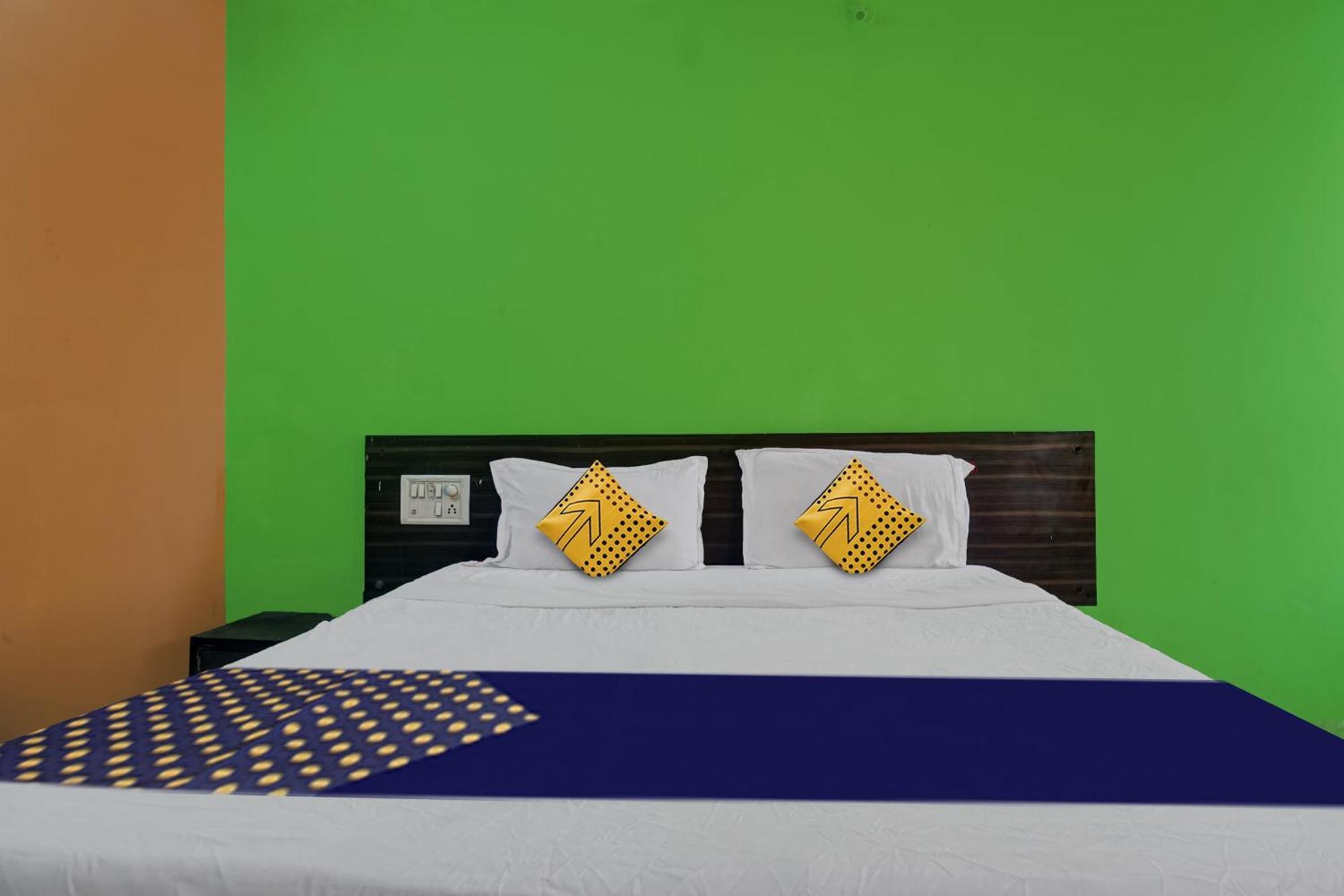 Hotel O Akash Lodge Lātūr المظهر الخارجي الصورة