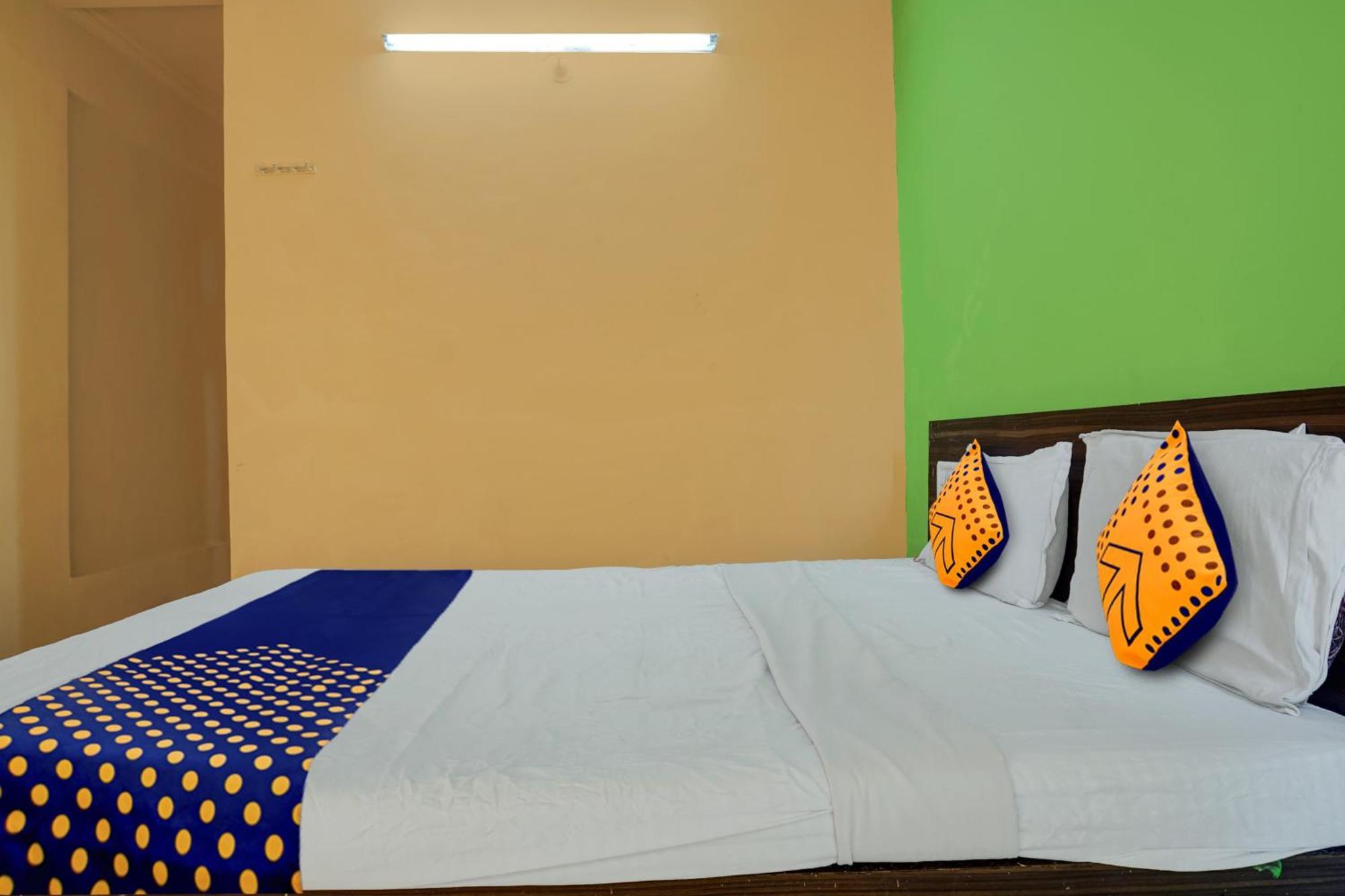 Hotel O Akash Lodge Lātūr المظهر الخارجي الصورة